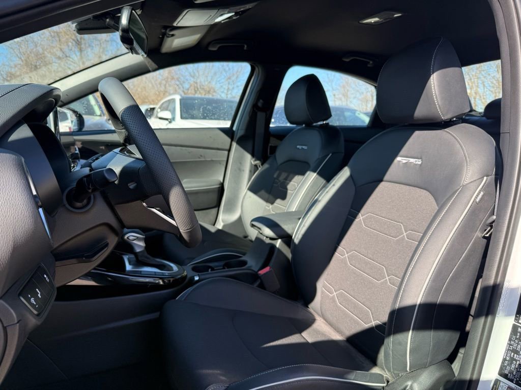 Certified 2023 Kia Forte GT-Line image 8