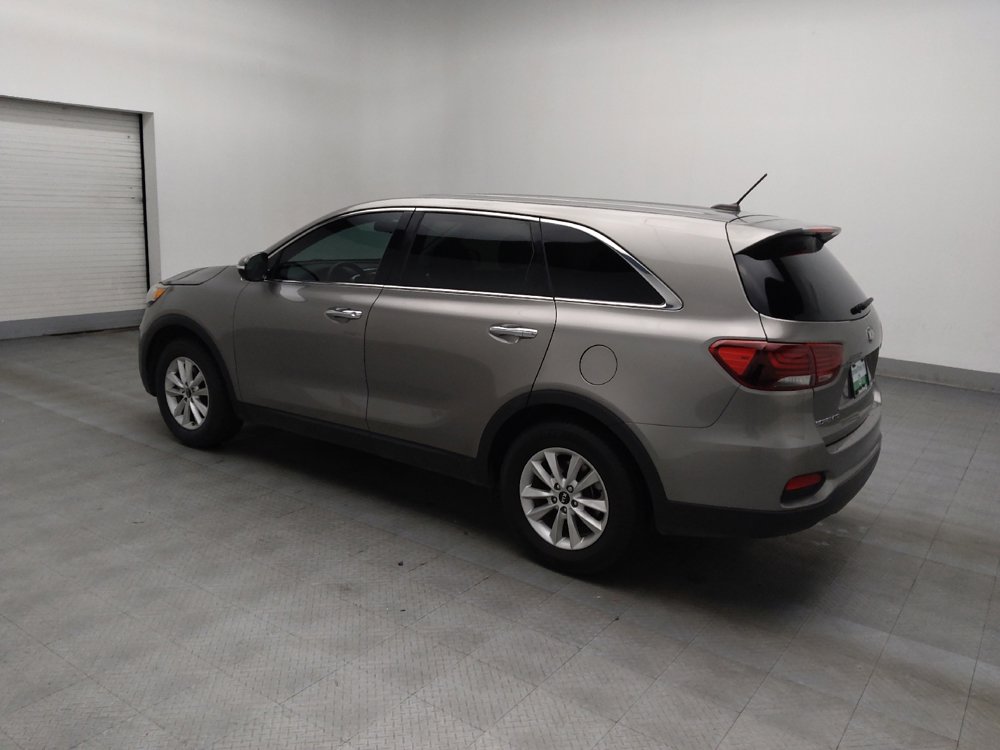 Used 2019 Kia Sorento LX image 3