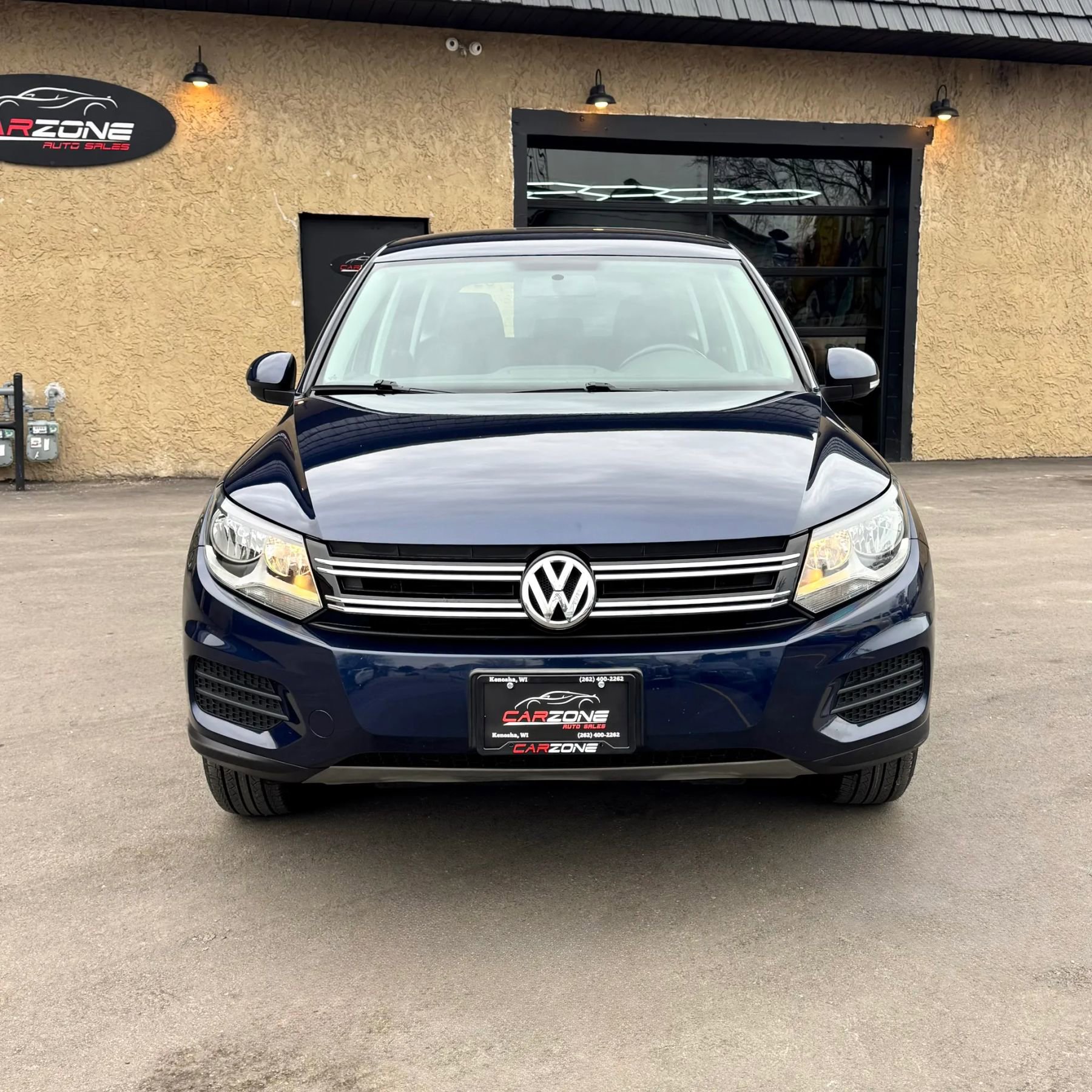 Used 2013 Volkswagen Tiguan S FWD image 17