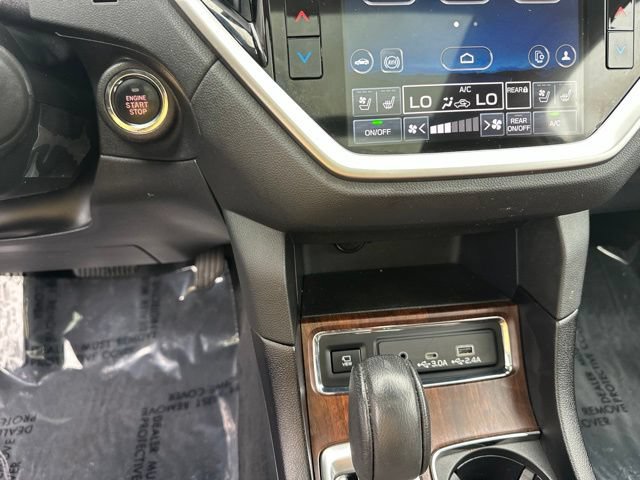 Used 2023 Subaru Ascent Touring AWD/4WD image 34