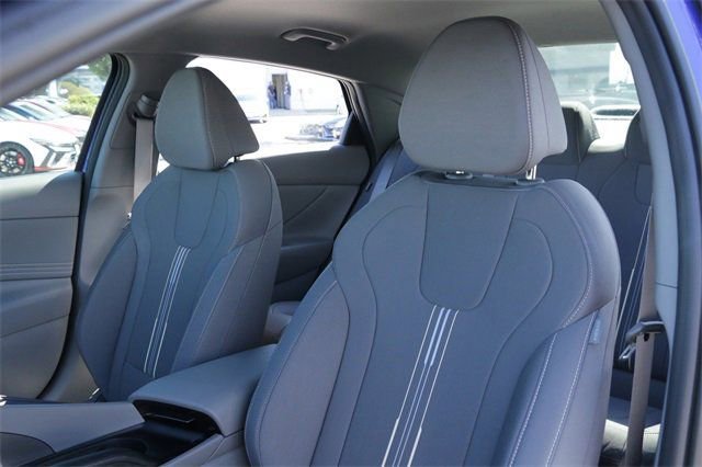 Certified 2026 Hyundai Elantra Sport image 10