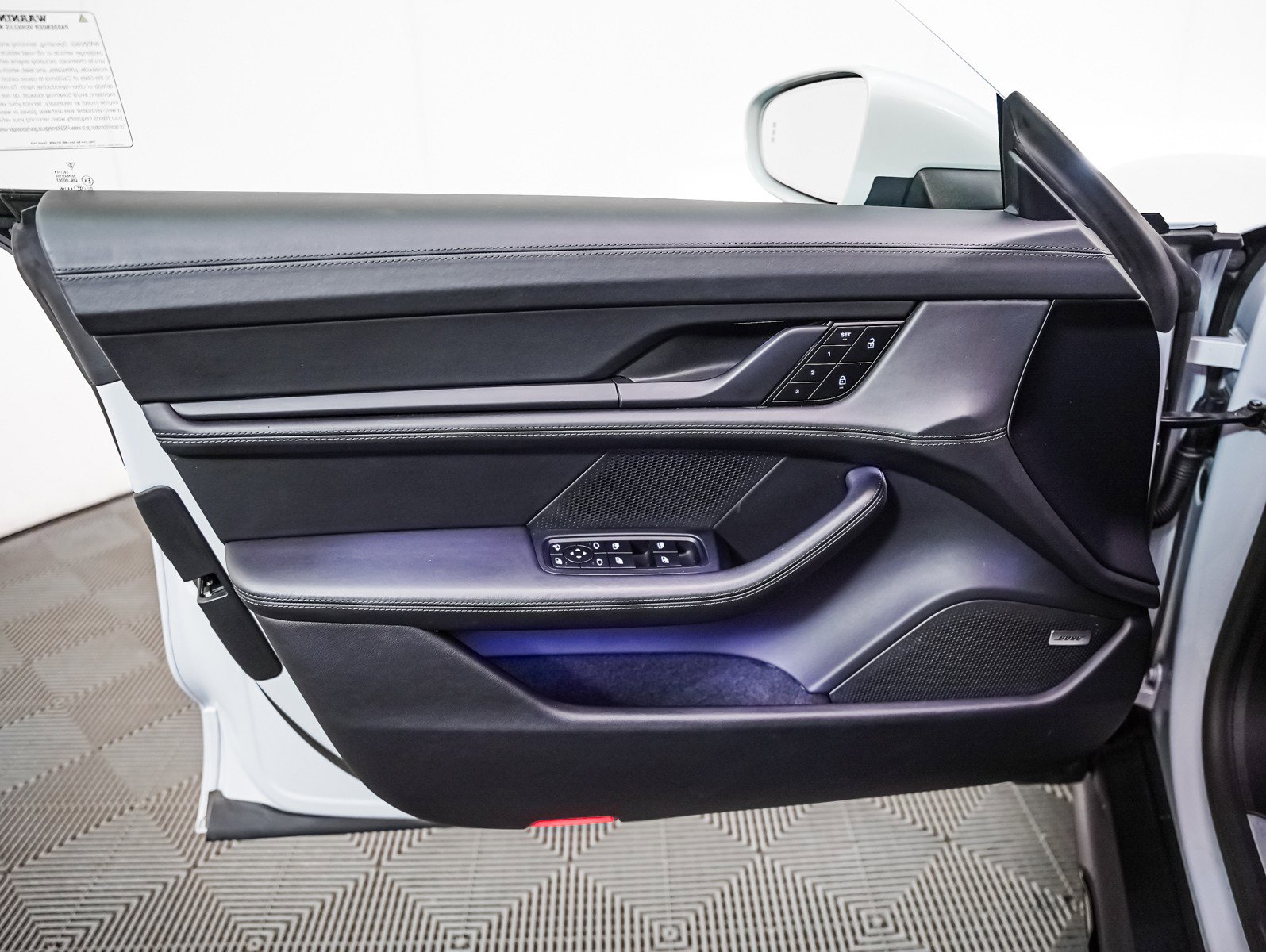 Certified 2023 Porsche Taycan 4S image 25