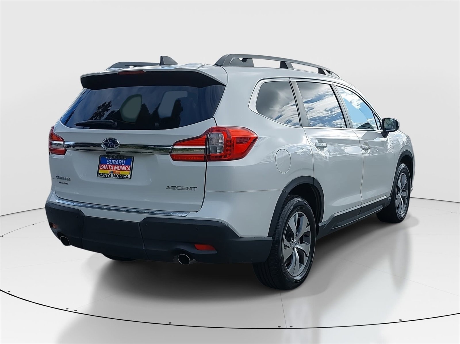 Certified 2022 Subaru Ascent Premium w/ Convenience Package image 7