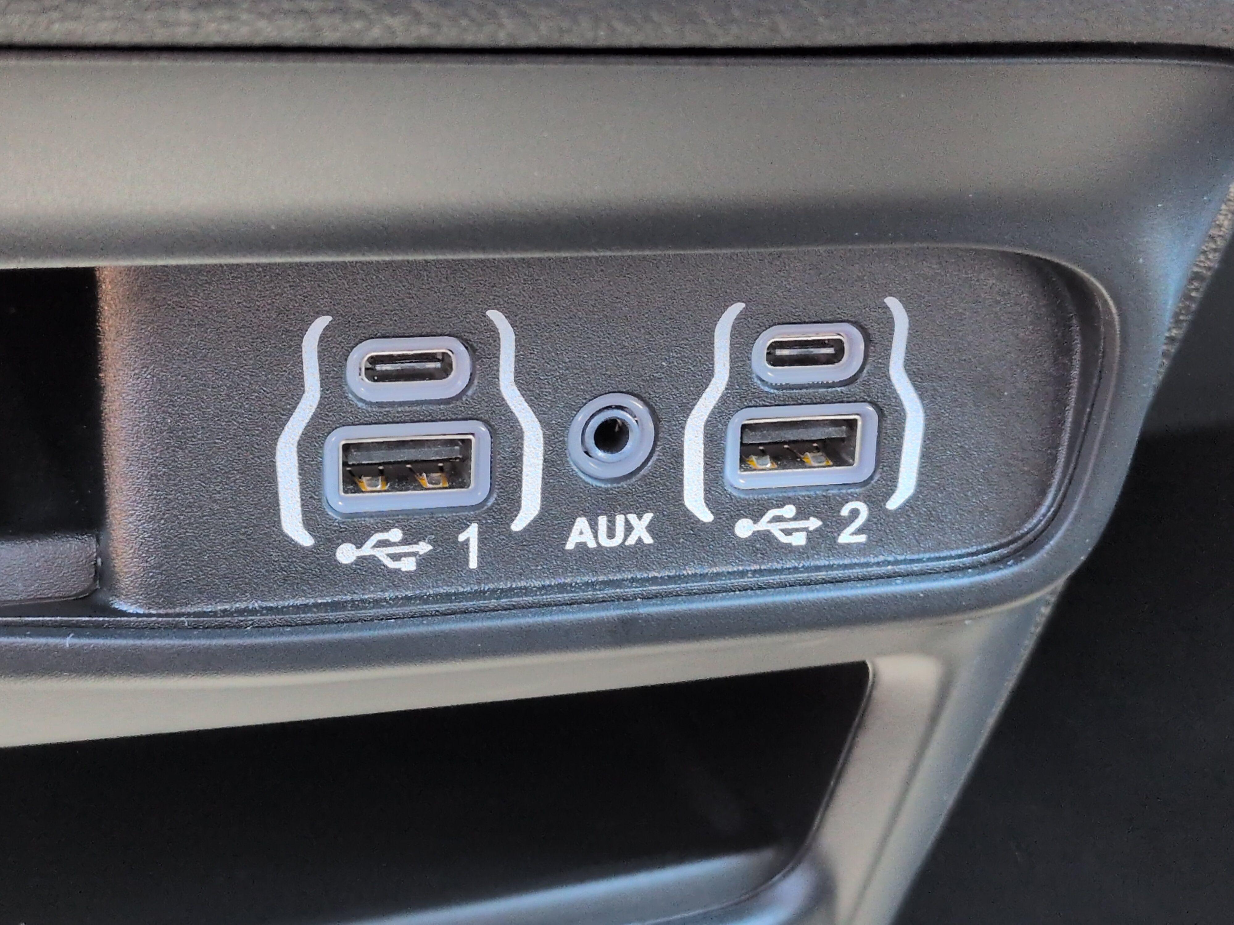 Certified 2025 Chrysler Pacifica Select FWD image 19