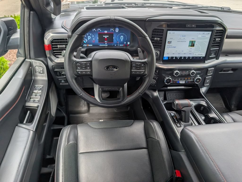 Used 2025 Ford F150 Raptor AWD/4WD image 11