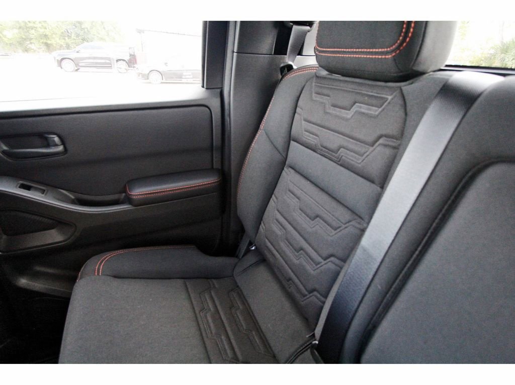 New 2026 Nissan Frontier PRO-4X w/ Pro-4x Convenience Package image 11