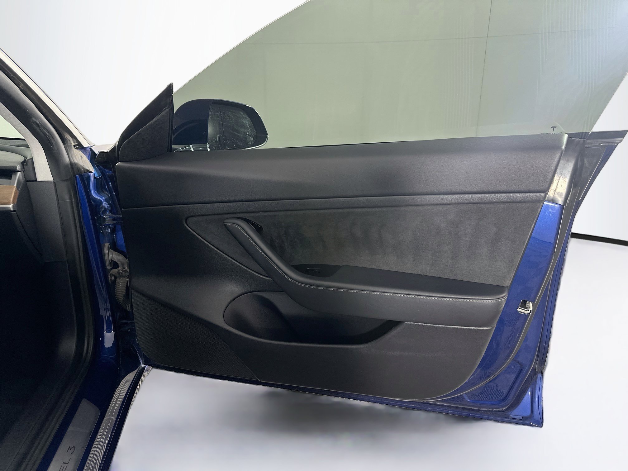 Used 2020 Tesla Model 3 Standard Range Plus RWD image 30