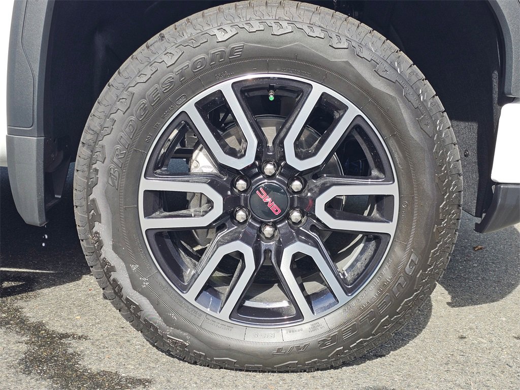 New 2026 GMC Sierra 1500 AT4 w/ AT4 Premium Package image 9