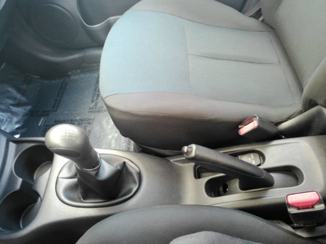 Used 2014 Nissan Versa Note S FWD image 33