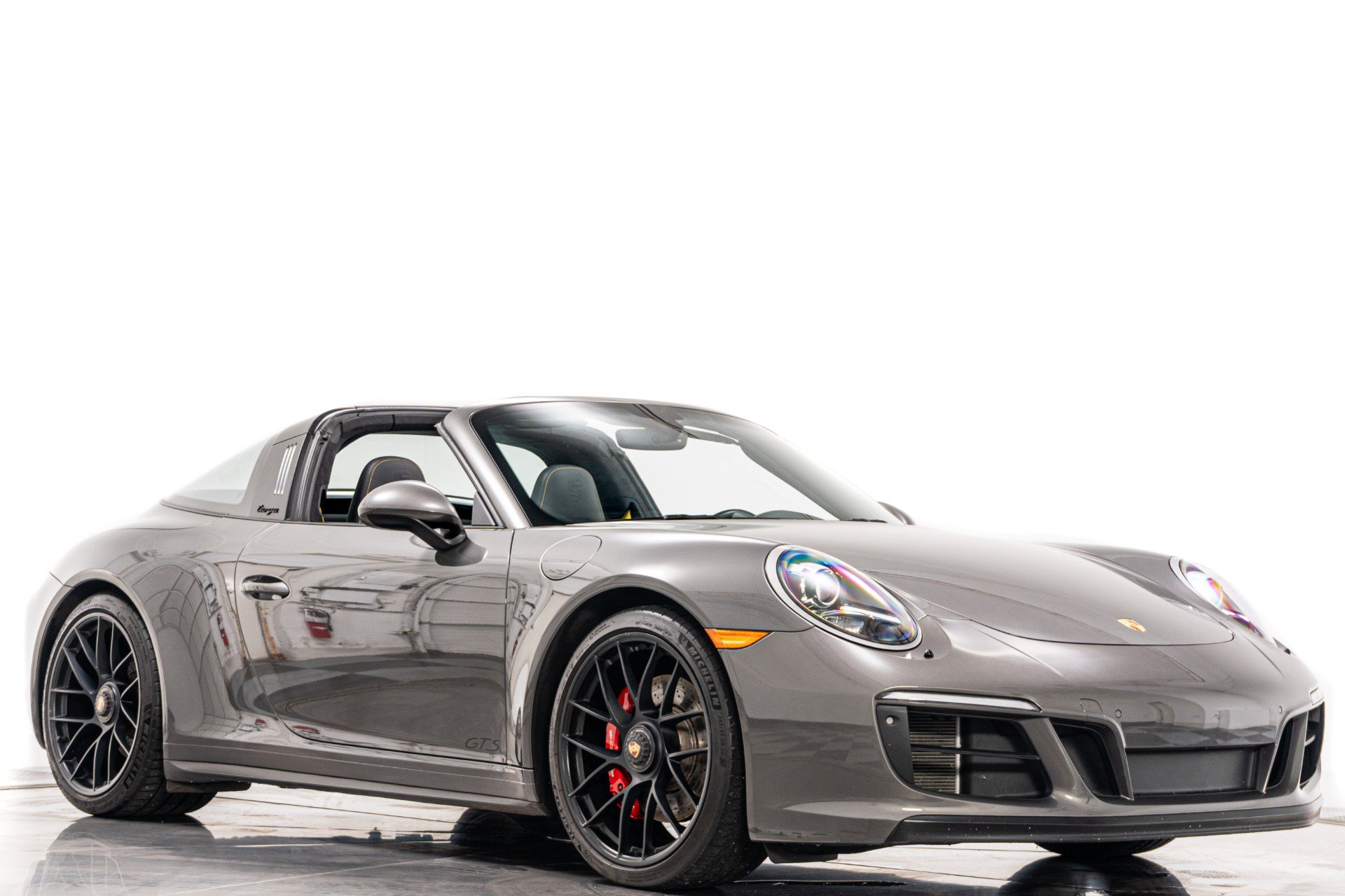 Used 2018 Porsche 911 Targa 4 GTS AWD/4WD image 33