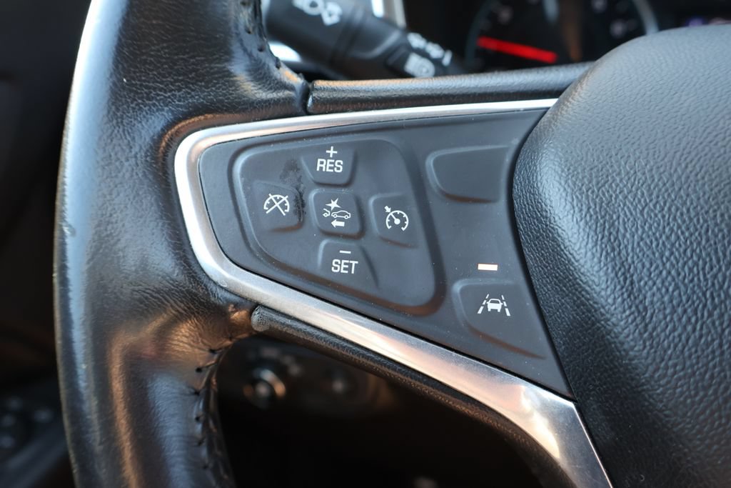 Used 2020 Chevrolet Equinox LT FWD image 22