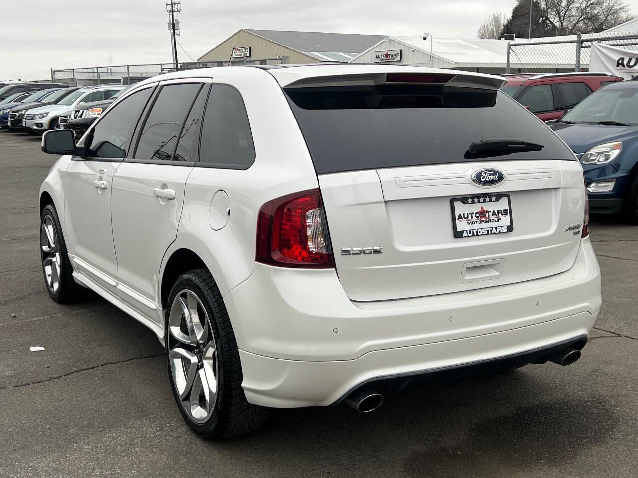 Used 2011 Ford Edge Sport w/ Canadian Touring Pkg image 3