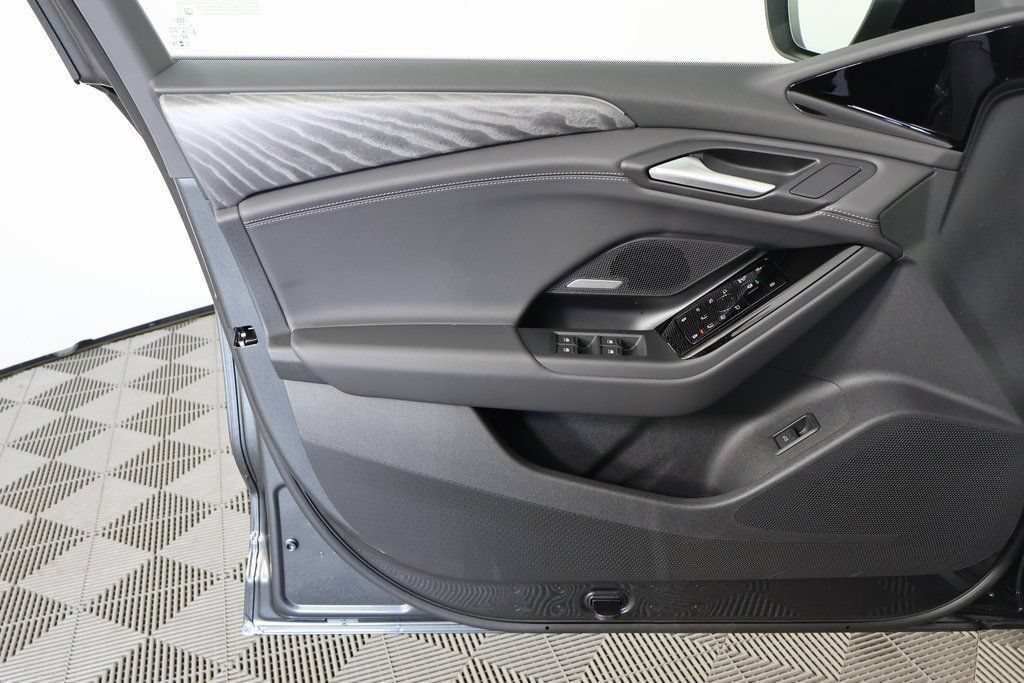 New 2027 Audi A6 e-tron Premium Plus AWD/4WD image 6