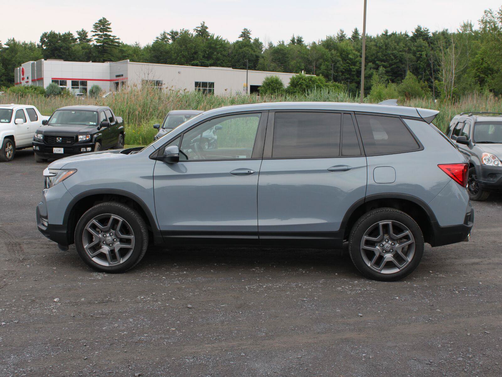 Used 2023 Honda Passport EX-L image 5