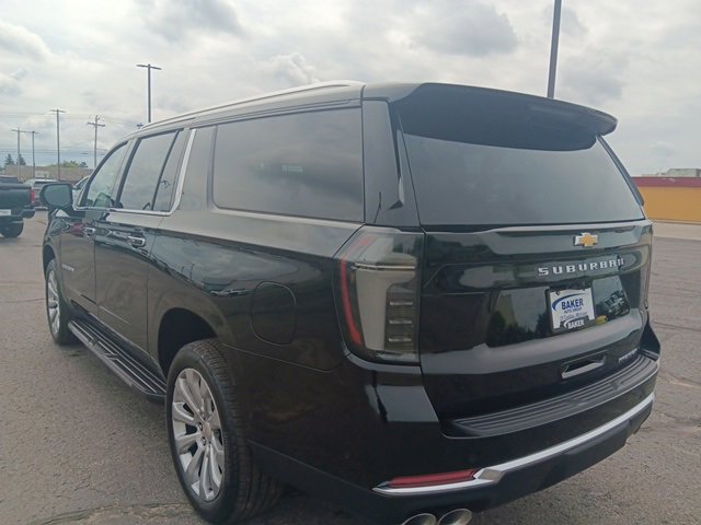 New 2025 Chevrolet Suburban Premier image 5