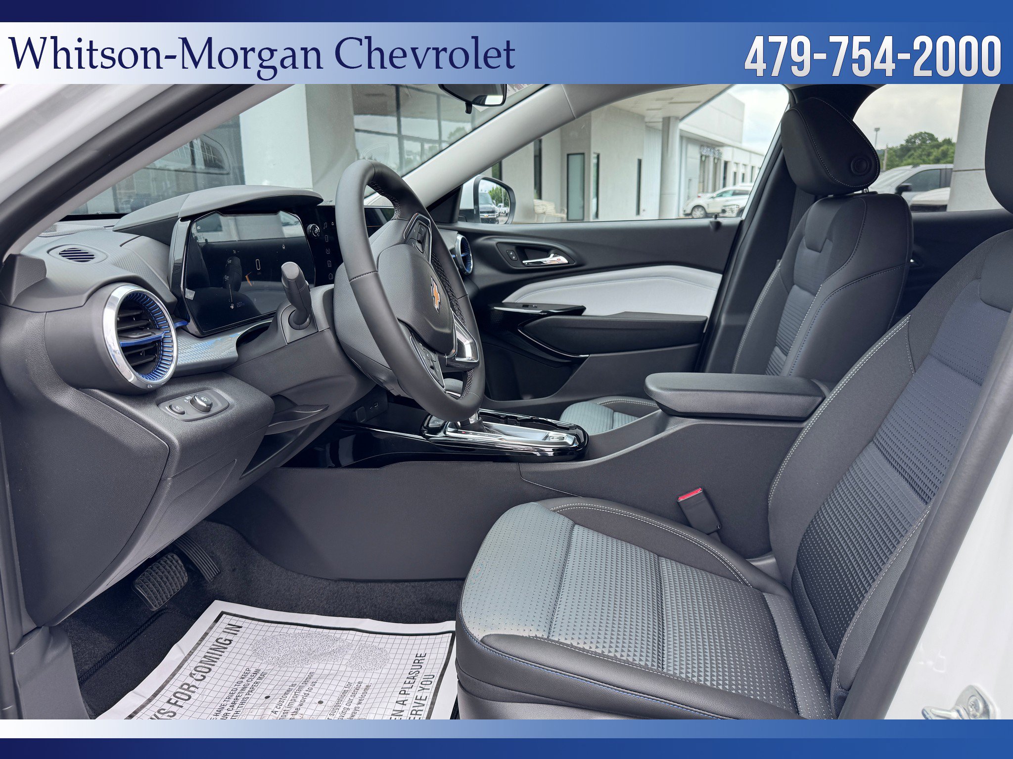 New 2026 Chevrolet Trax LT w/ LT Convenience Package FWD image 9