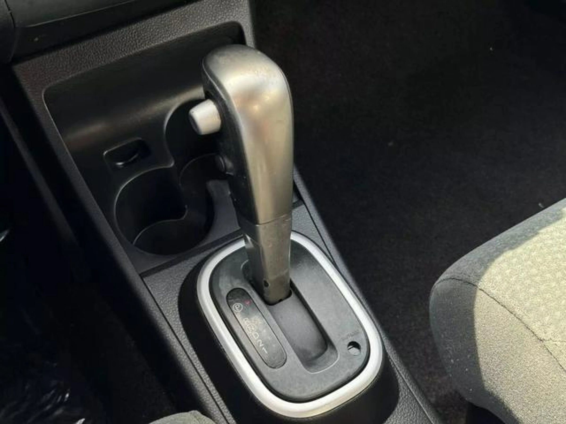 Used 2011 Nissan Versa 1.8 S FWD image 22