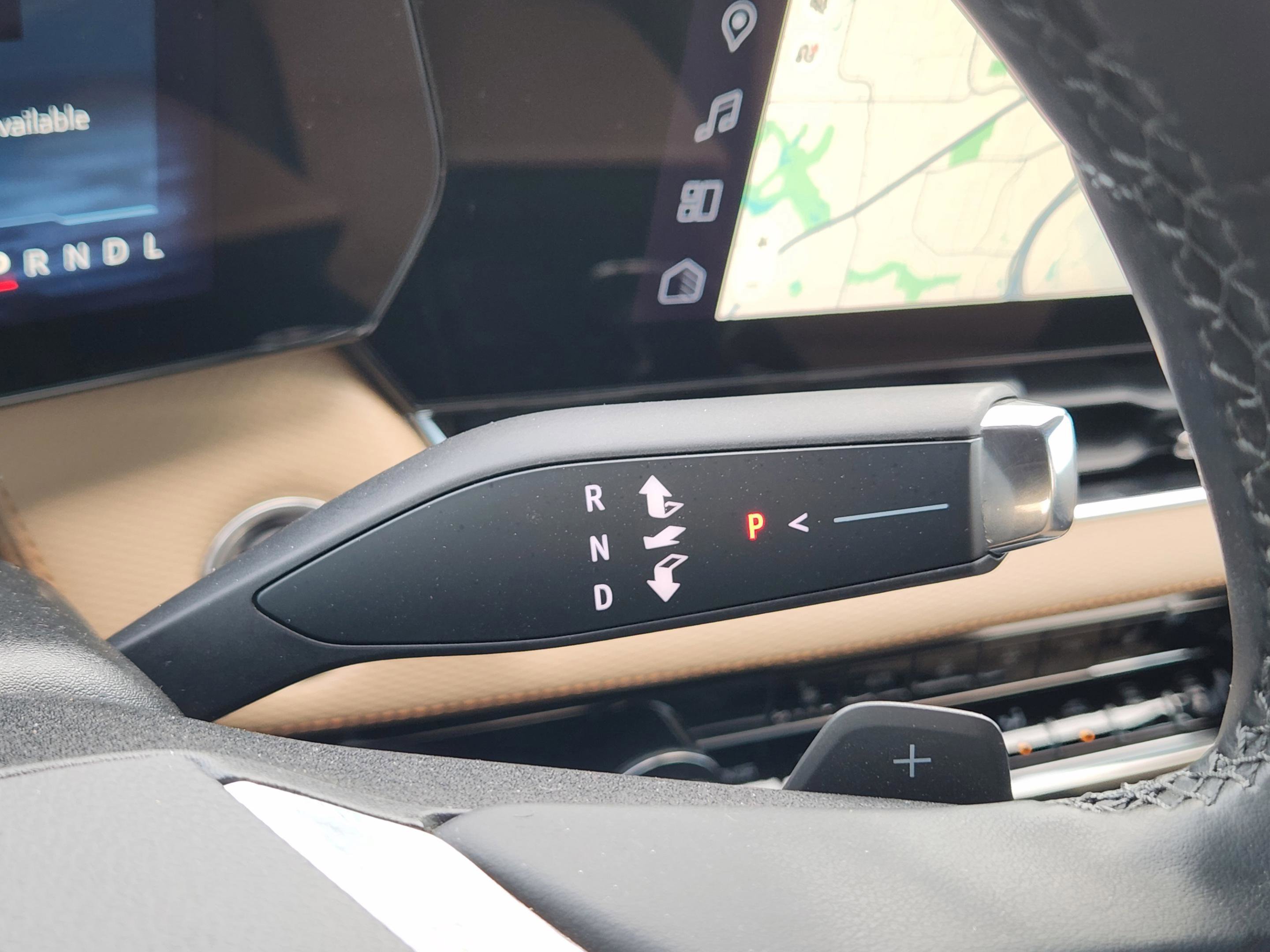 Used 2025 Chevrolet Equinox ACTIV w/ Safety and Technology Package image 36