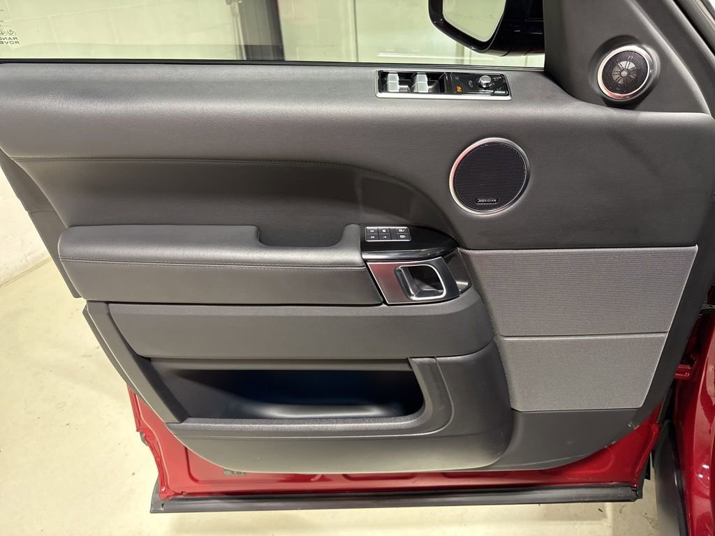 Used 2022 Land Rover Range Rover Sport HSE Silver Edition image 14