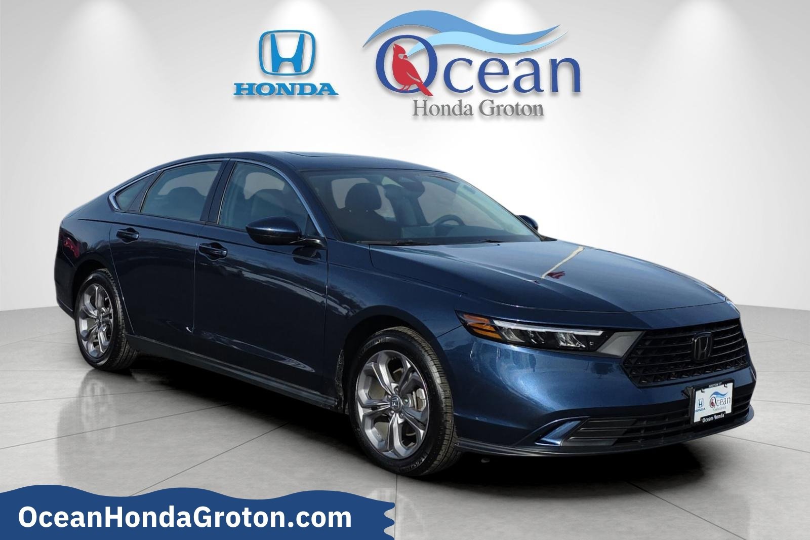Used 2024 Honda Accord EX image 1