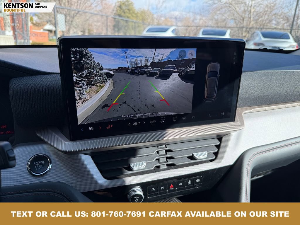 Used 2025 Ford Explorer Active image 24