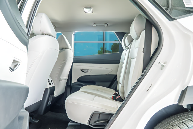 New 2026 Hyundai Tucson SEL Plus AWD/4WD image 33