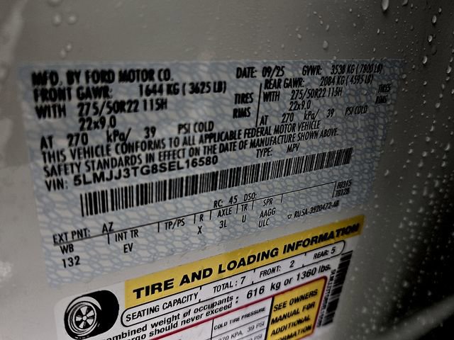 New 2025 Lincoln Navigator L Black Label image 23