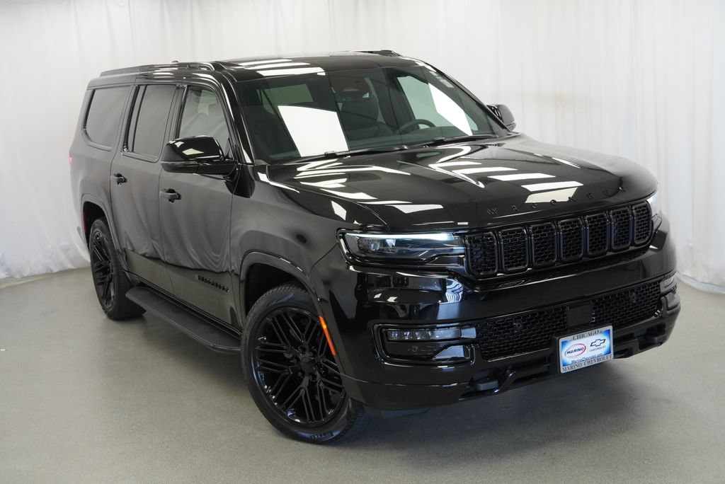 Used 2024 Jeep Wagoneer L Series II AWD/4WD image 41