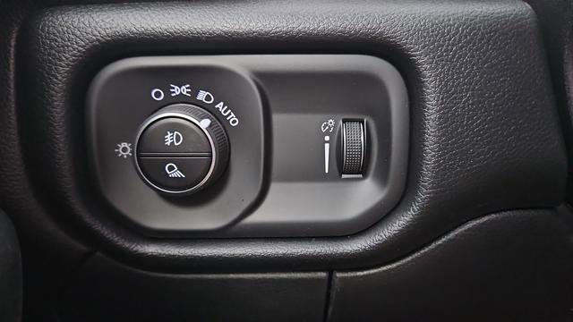 New 2026 RAM 2500 Warlock w/ Safety Group AWD/4WD image 29