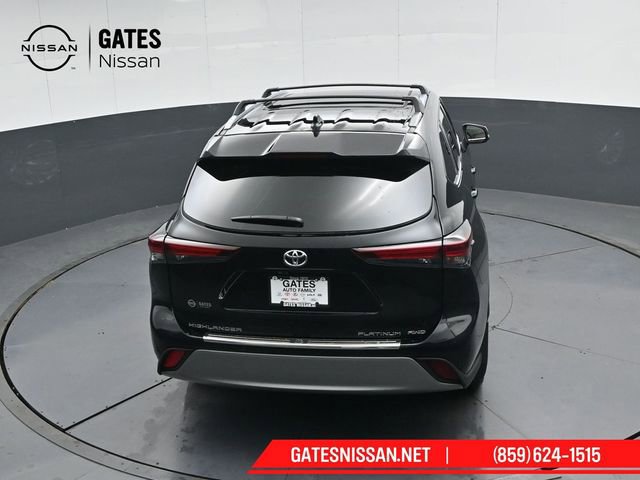 Used 2024 Toyota Highlander Platinum image 52
