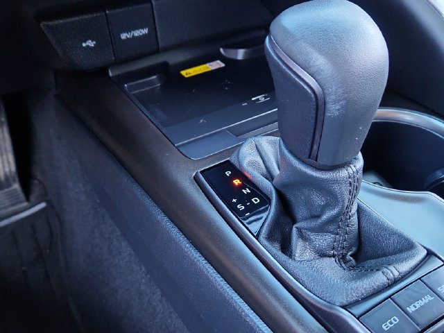 Used 2024 Toyota Camry XSE w/ Cold Weather Package FWD image 44