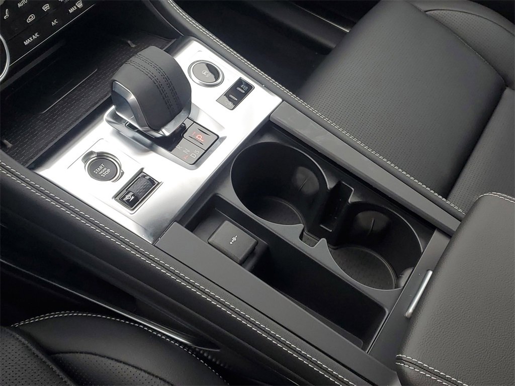 New 2025 Jaguar F-PACE R-Dynamic S image 24