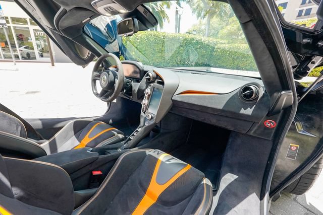Used 2018 McLaren 720S Performance RWD image 87