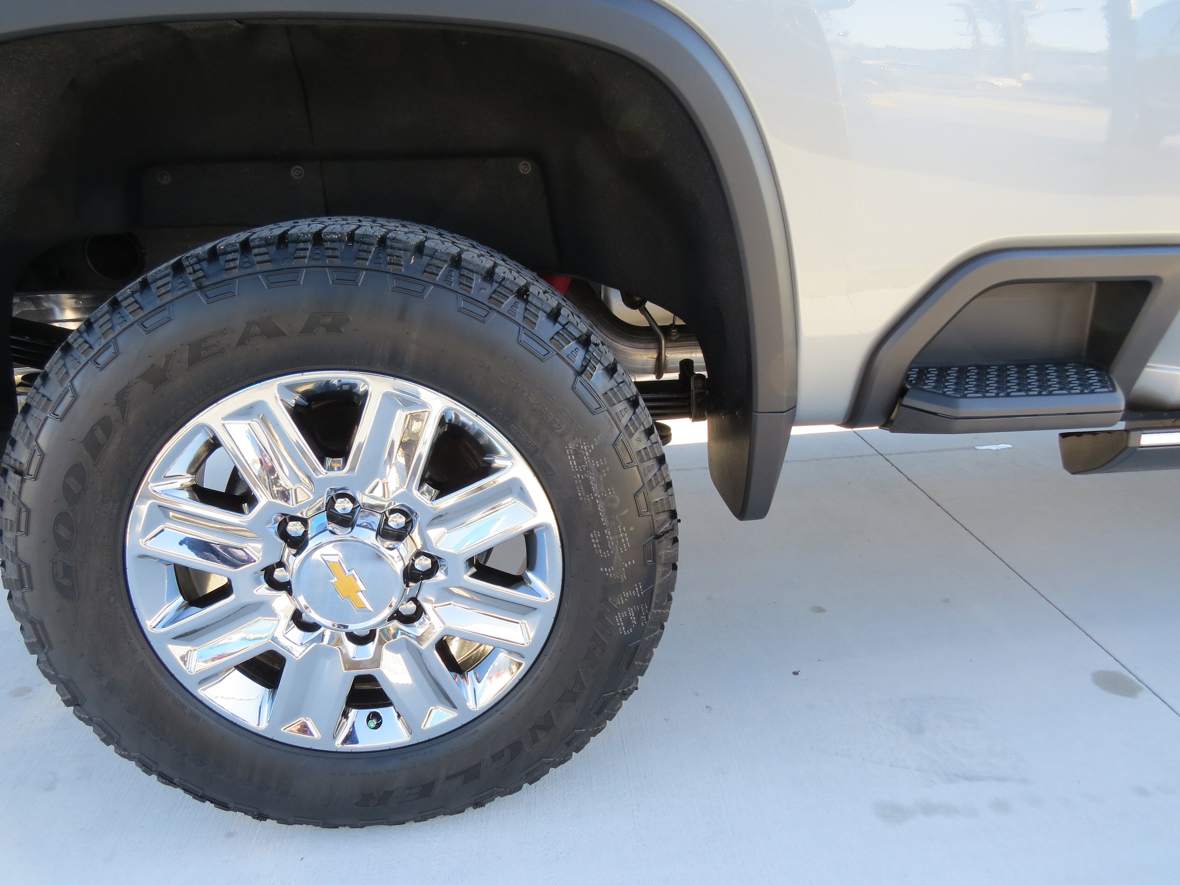 New 2026 Chevrolet Silverado 2500 High Country w/ High Country Premium Package image 13