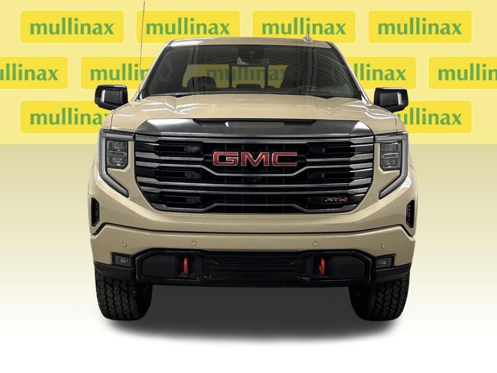 Used 2022 GMC Sierra 1500 AT4 w/ AT4 Premium Package image 5