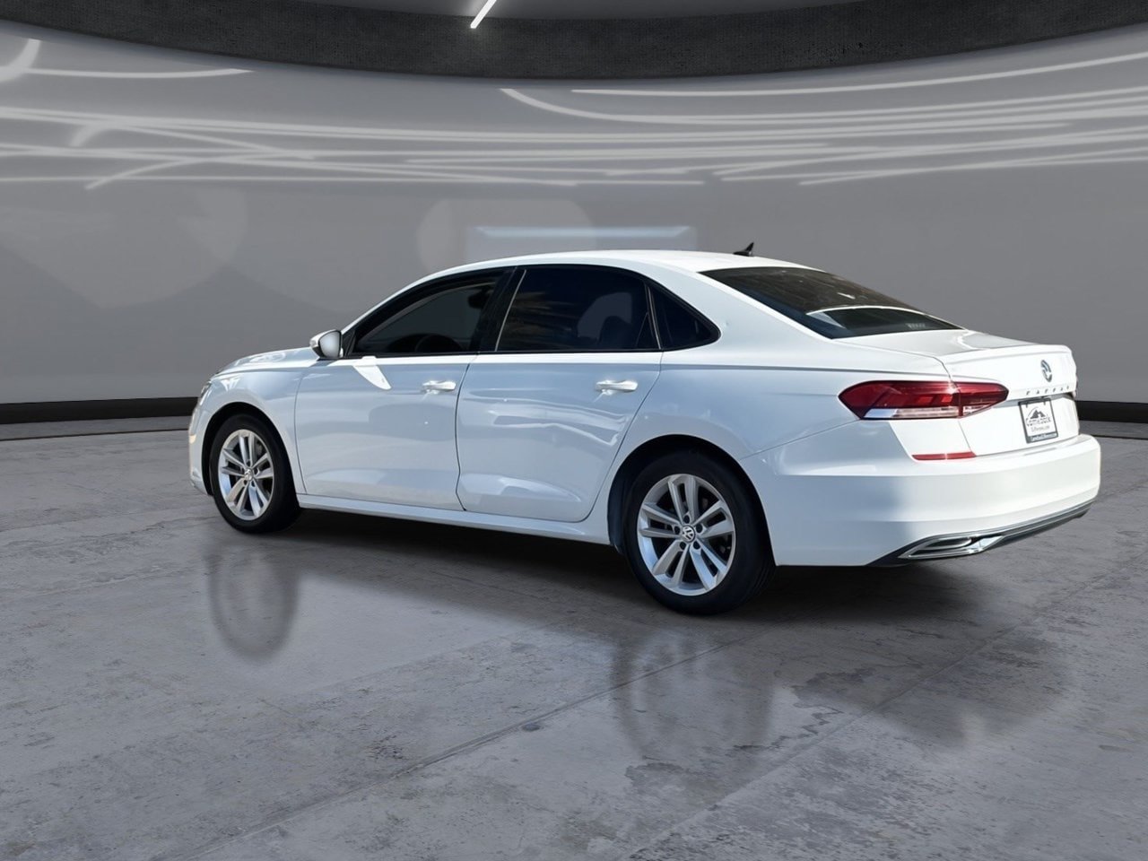 Used 2020 Volkswagen Passat 2.0T S FWD image 4