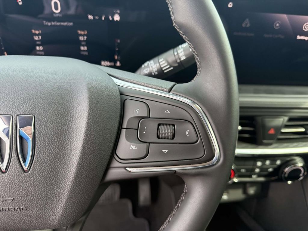 Used 2025 Buick Encore GX Sport Touring image 18
