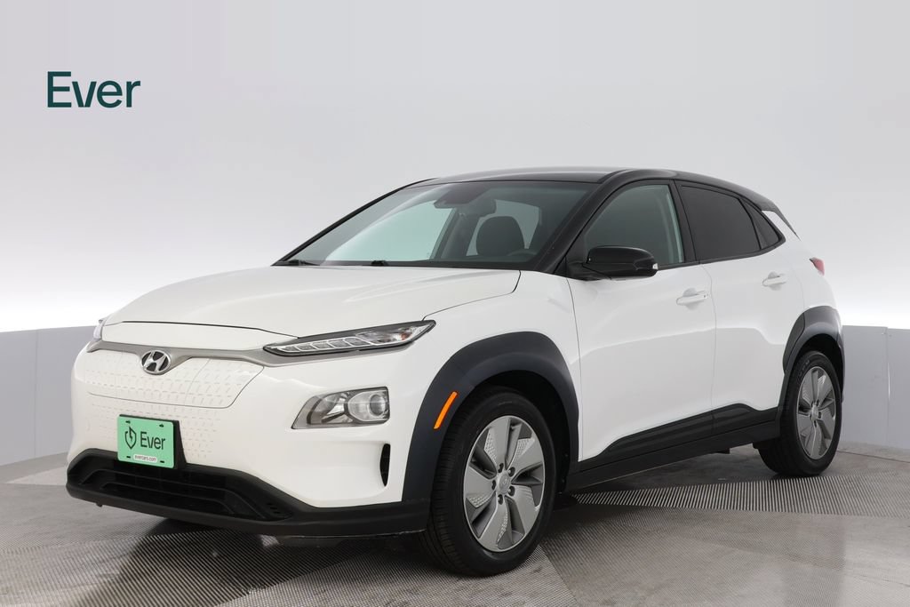 Used 2021 Hyundai Kona SEL FWD image 2