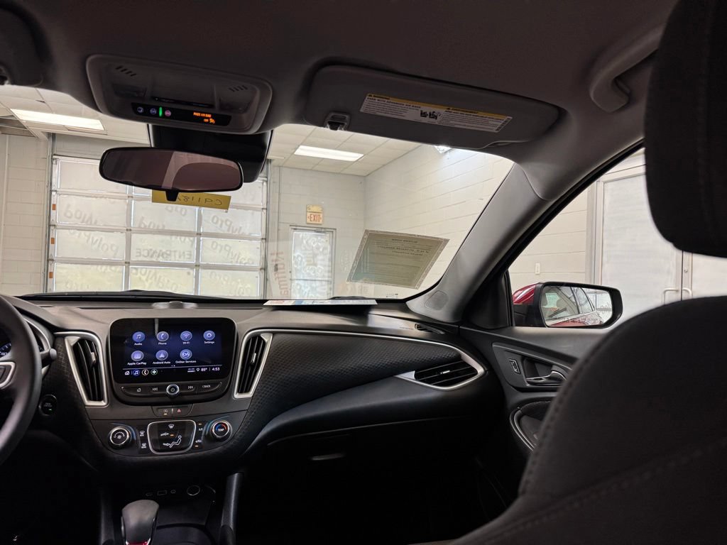 Used 2024 Chevrolet Malibu RS FWD image 20
