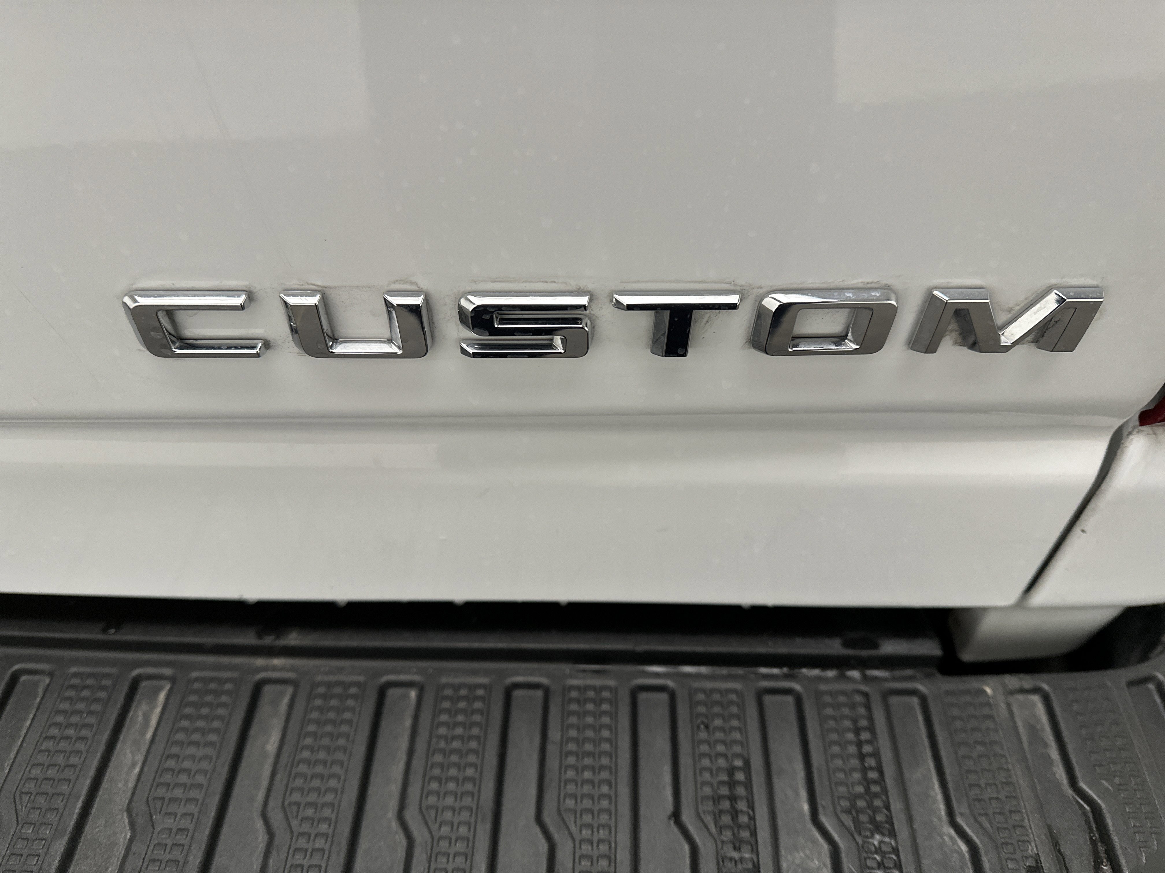 Used 2022 Chevrolet Silverado 2500 Custom w/ Gooseneck/5TH Wheel Package image 13