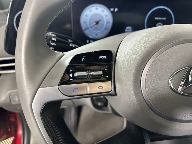 Certified 2023 Hyundai Elantra SEL w/ Convenience Package image 15