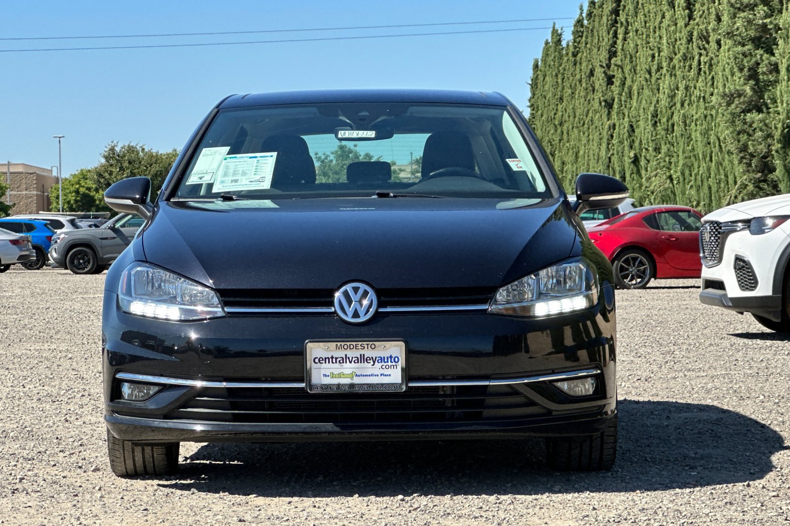 Used 2019 Volkswagen Golf SE w/ Driver Assistance Package FWD image 9