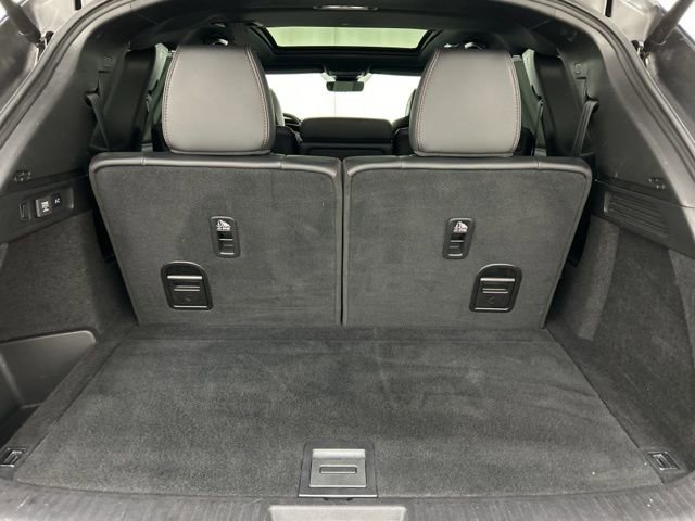 Used 2023 Acura MDX A-Spec AWD/4WD image 32