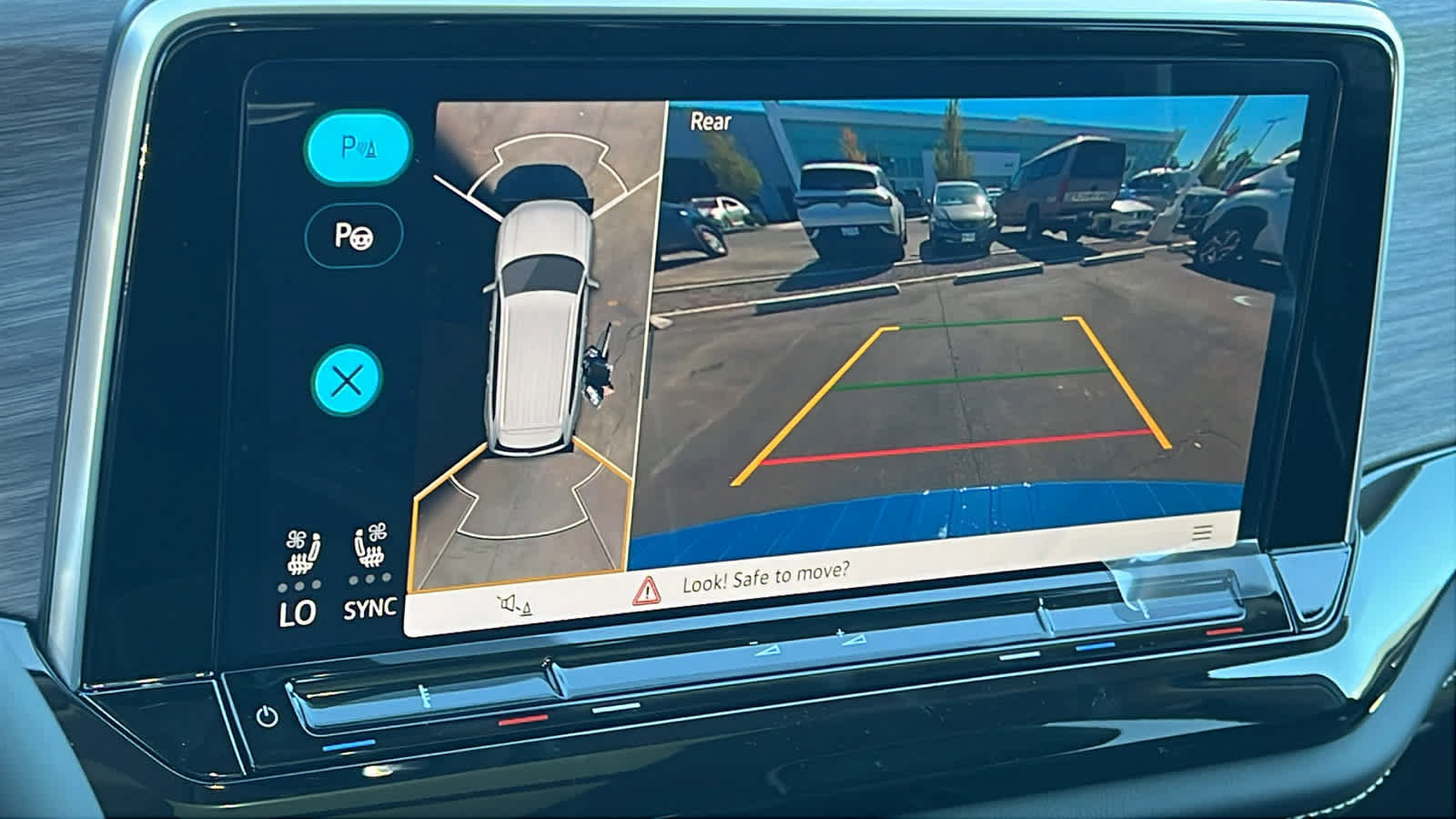 New 2026 Volkswagen Atlas SEL Premium R-Line image 16