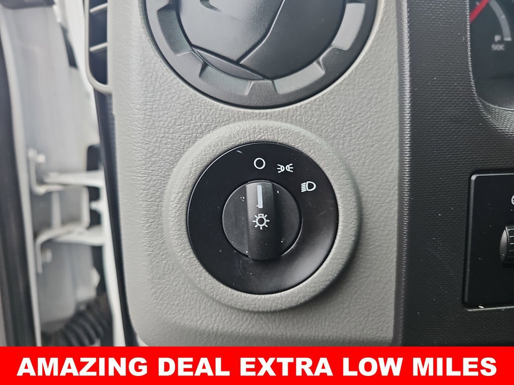 Used 2019 Ford E-450 and Econoline 450 Super Duty w/ Power Windows & Locks Group image 24
