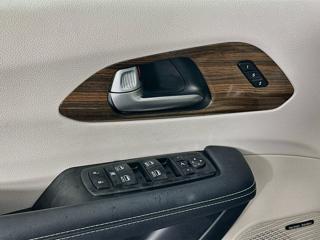 Certified 2021 Chrysler Pacifica Limited w/ Premium & Safety Sphere Group AWD/4WD image 27