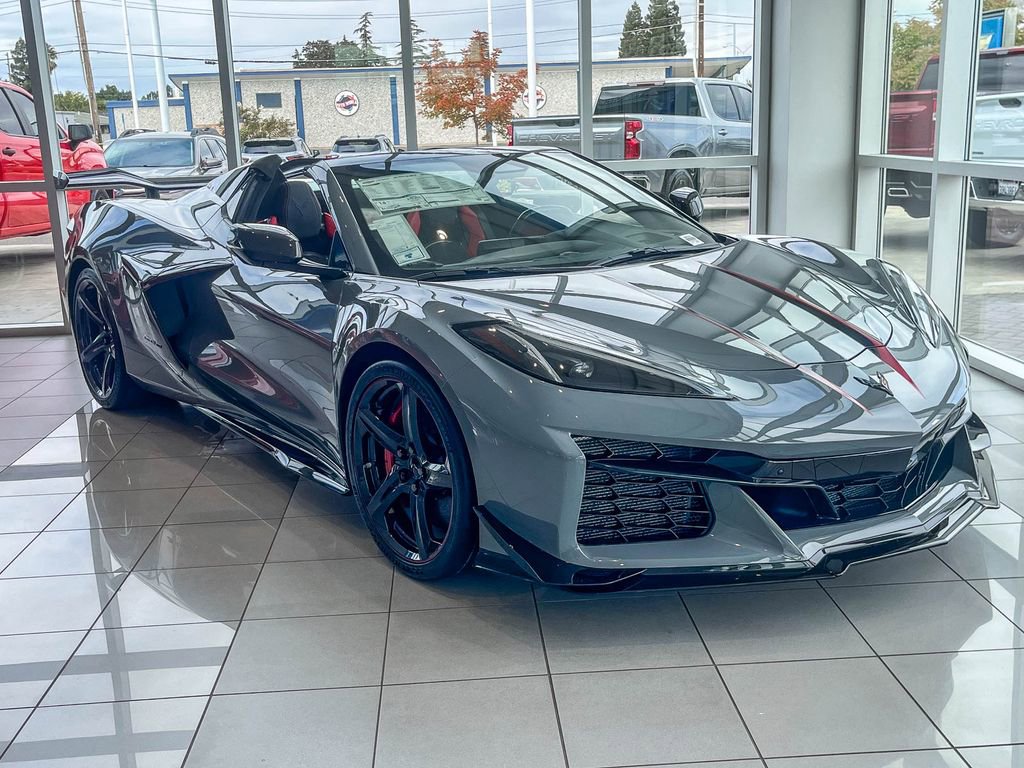 New 2025 Chevrolet Corvette Z06 w/ Z07 Performance Package