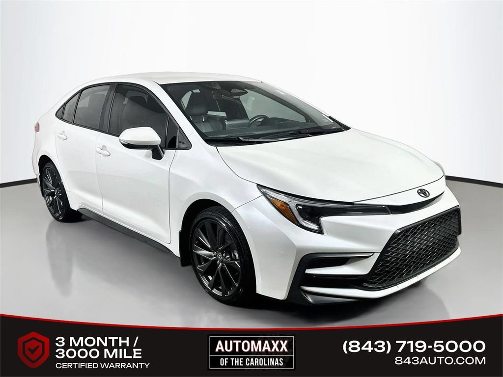 Used 2025 Toyota Corolla SE FWD image 1