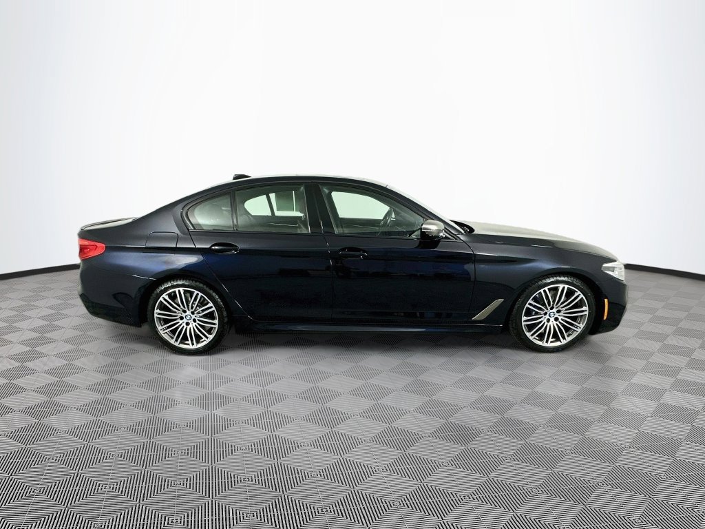 Used 2020 BMW M550i xDrive AWD/4WD image 10