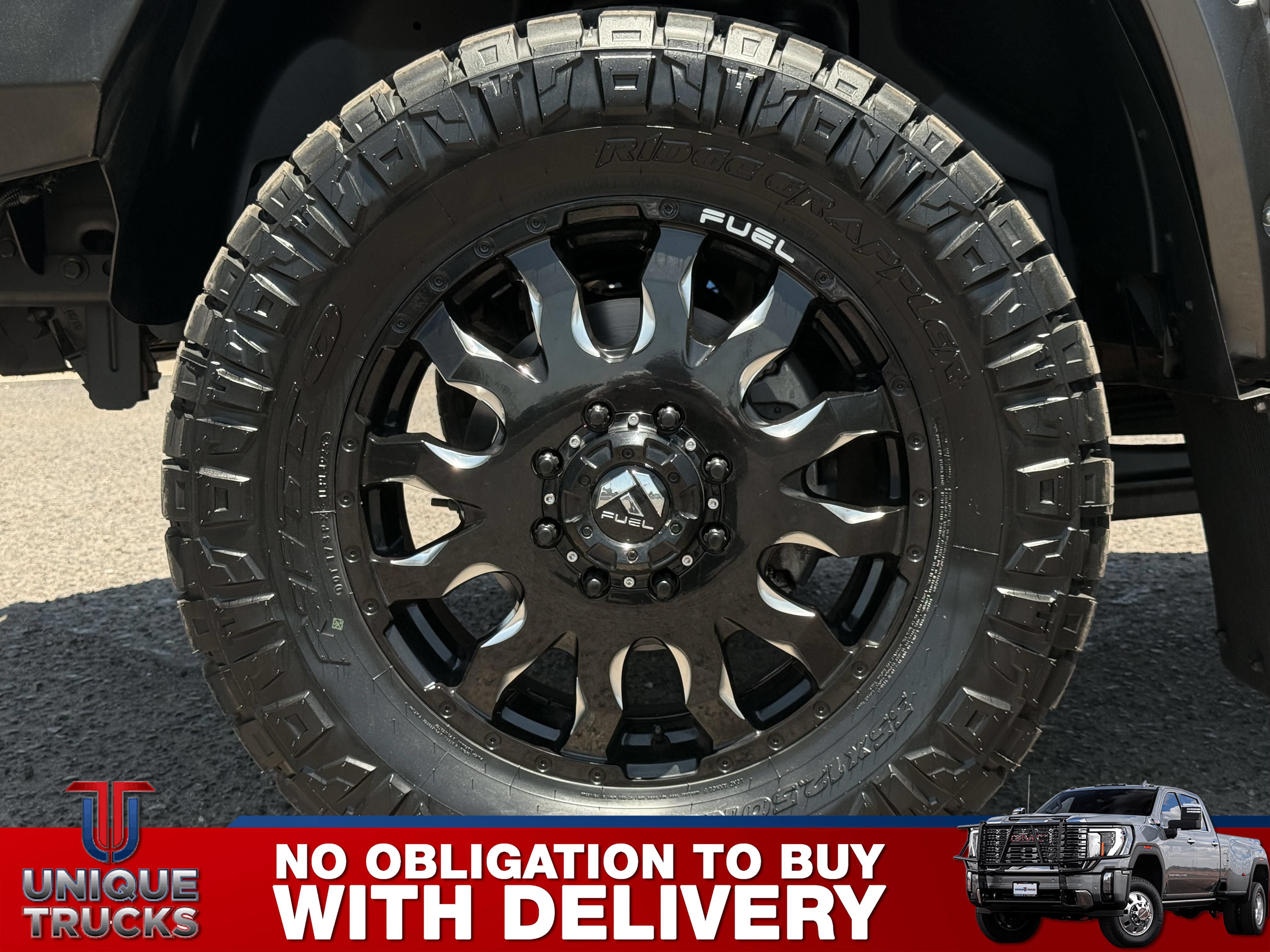 Used 2018 RAM 3500 Laramie w/ Cold Weather Group AWD/4WD image 14